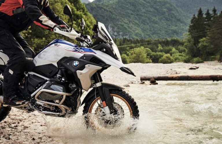 BMW R 1250 GS Adventure: Discover new cultures