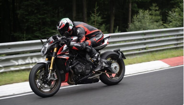 Brutale 1000 RR Nurburgring: Race Flavoured